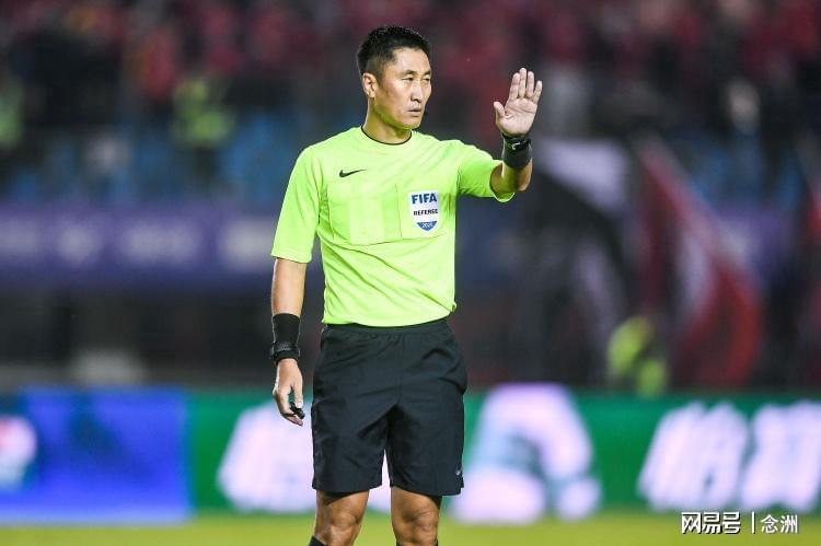 比利时被埃及逼平，我一点都不意外，黄金一代真的结束了'>
                                        </a>
                                      </li> <li class='hiSlider-item td-dynamic-news-card'>
                                        <a href=